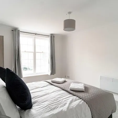 דירה Modern 1 Bed Harbour-side In